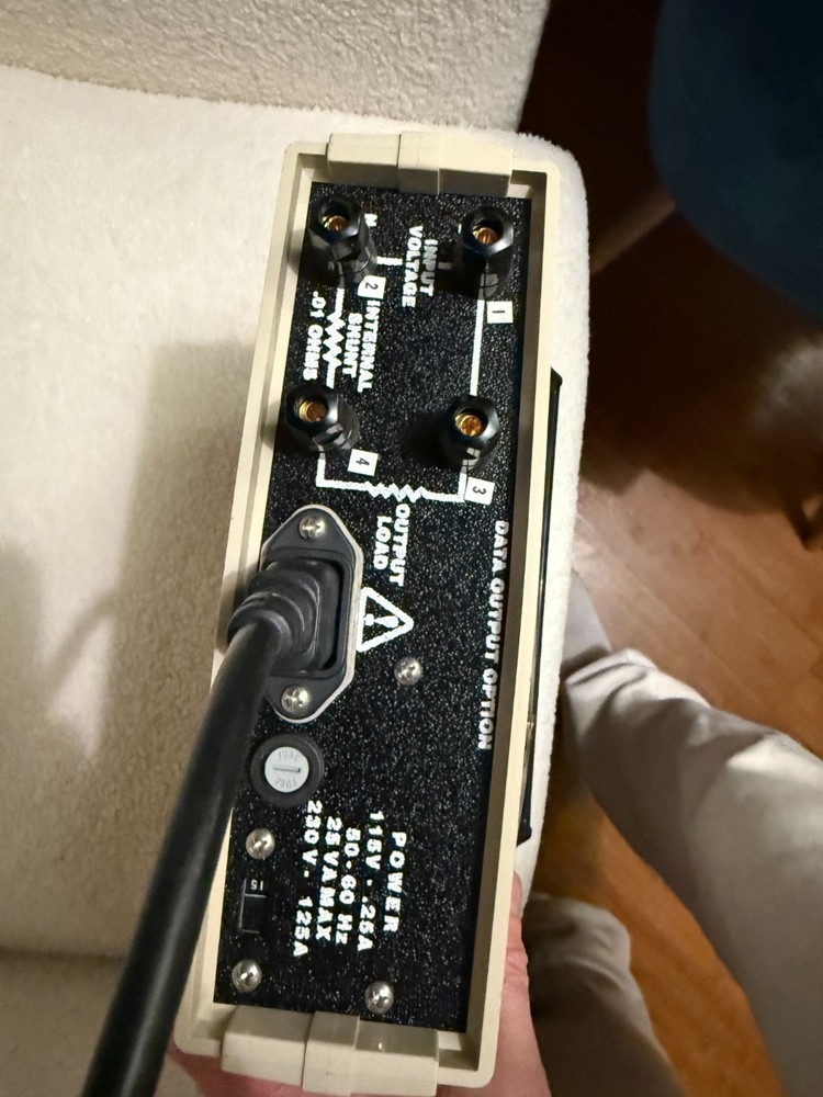 Valhalla Scientific 2105 Wide-Range Power Analyzer