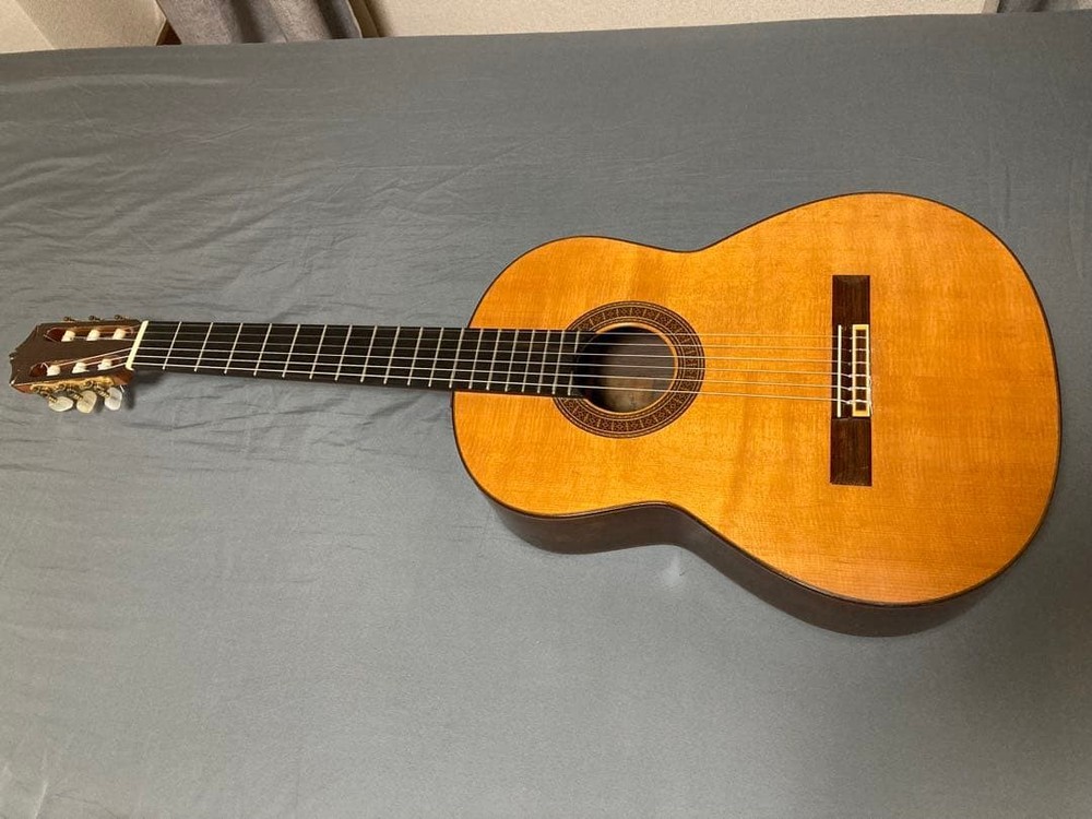 Nobe Masaji Jacaranda Classical Guitar with Hard Case