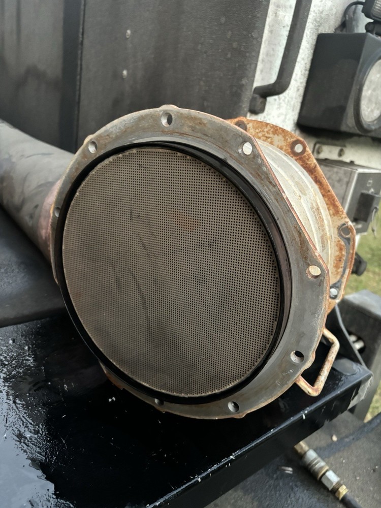 Isuzu (Hitachi) DPF 898152563