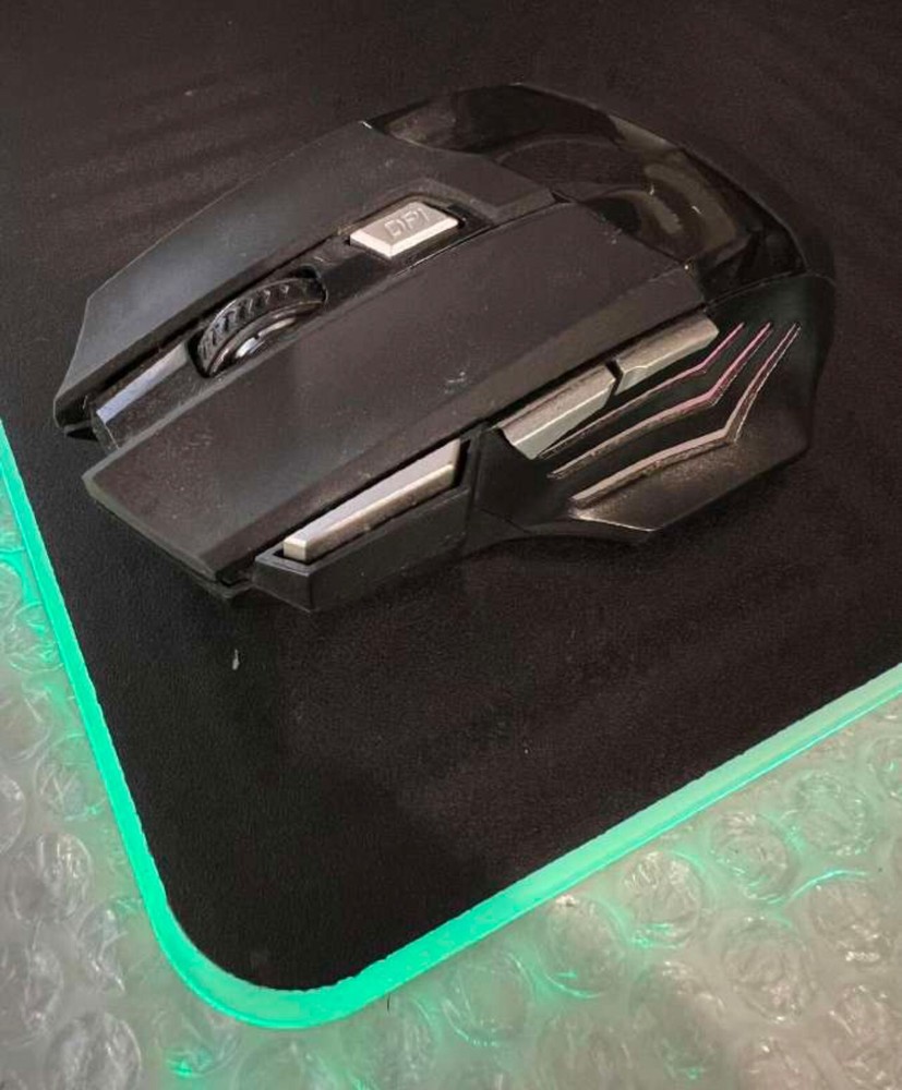 Dacota Gaming Mouse USB dongle included