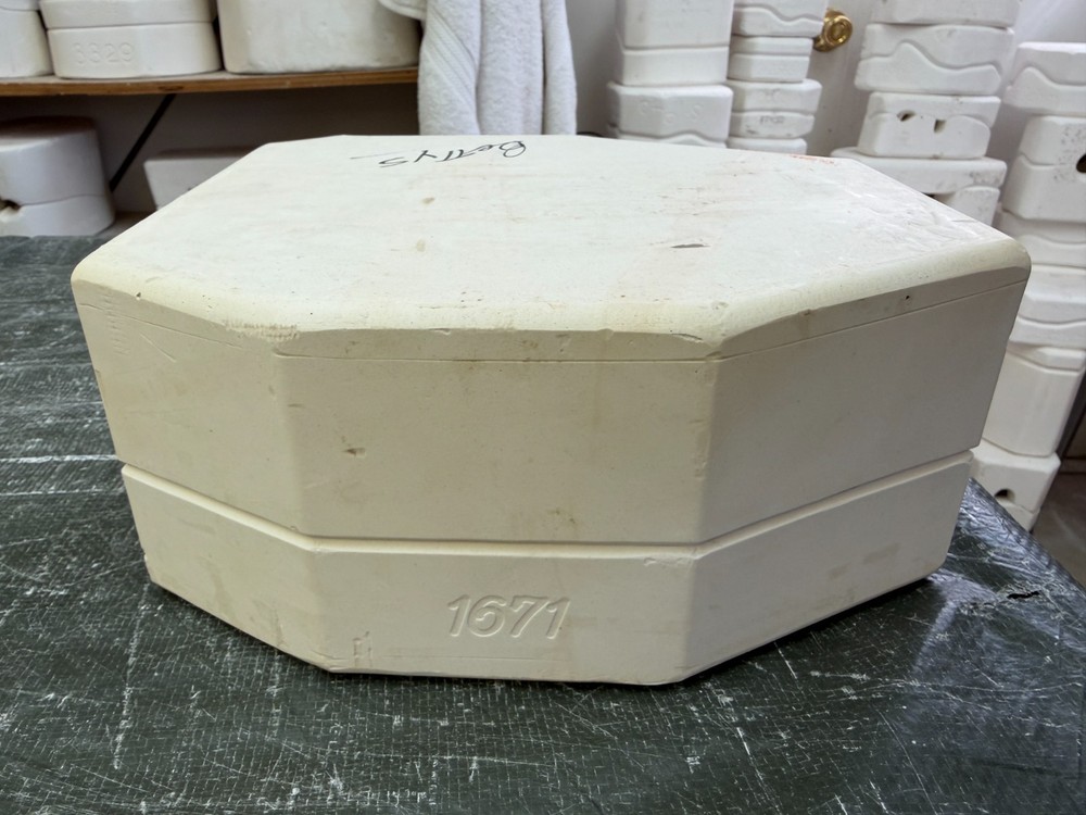 VINTAGE DUNCAN CERAMIC MOLD #DM-1671 DAFFODIL FRAME