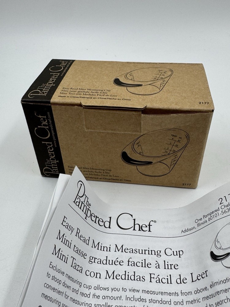 Pampered Chef Easy Read Mini Measuring 1/4 Cup 2177 Nip