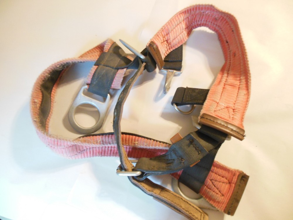 Tree Pole Climbing Lineman Construction Harness Gear Used