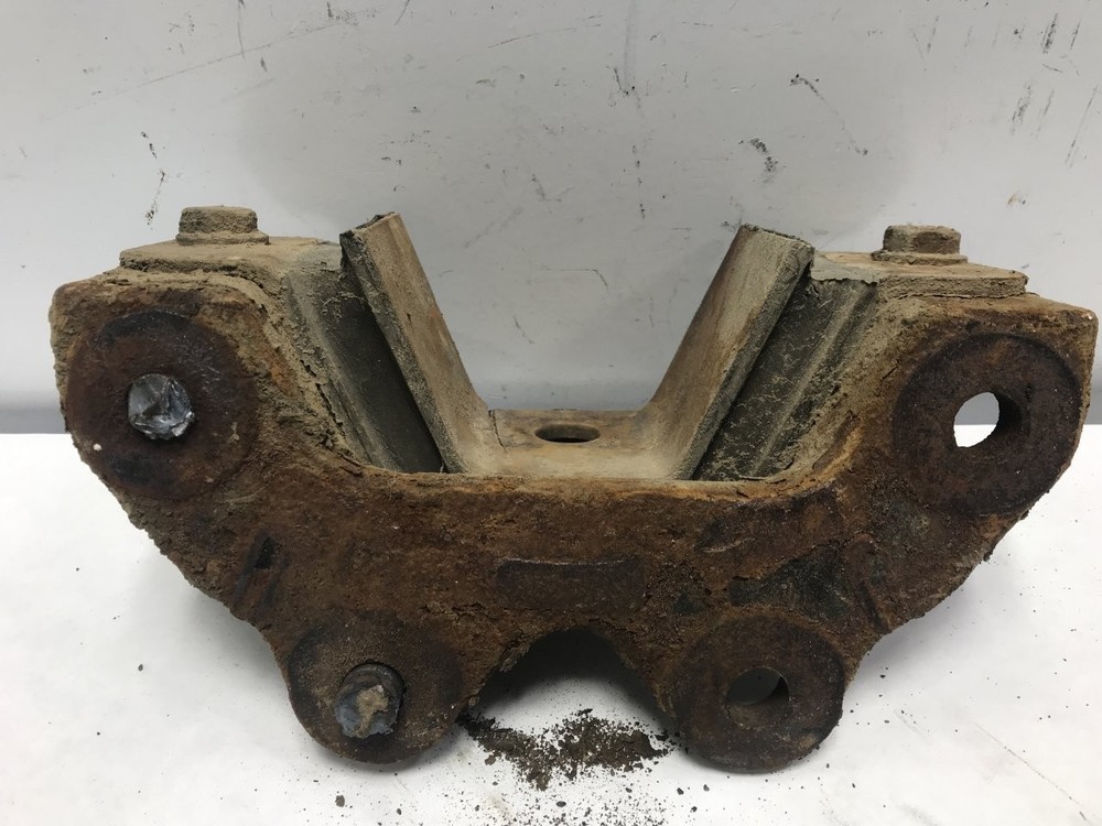 CAT C12 Engine Mount - Used