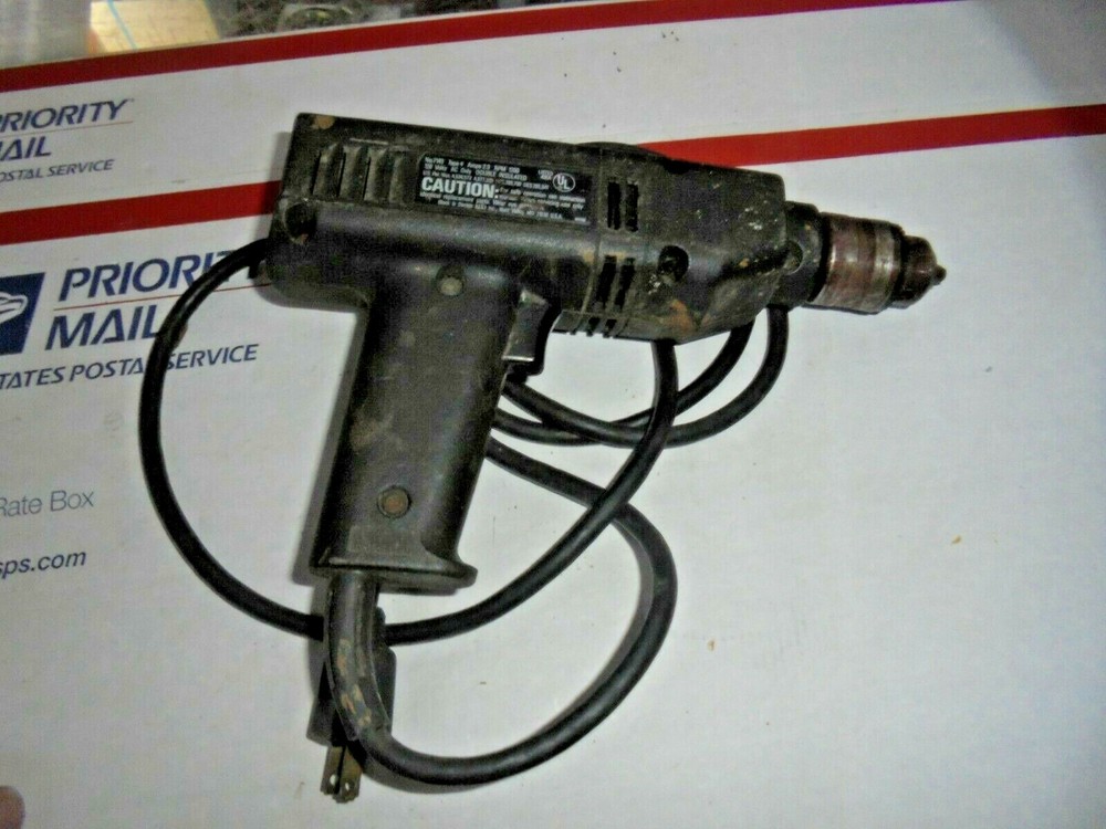 Black and Decker Corded Drill No. 7143 TYPE 4