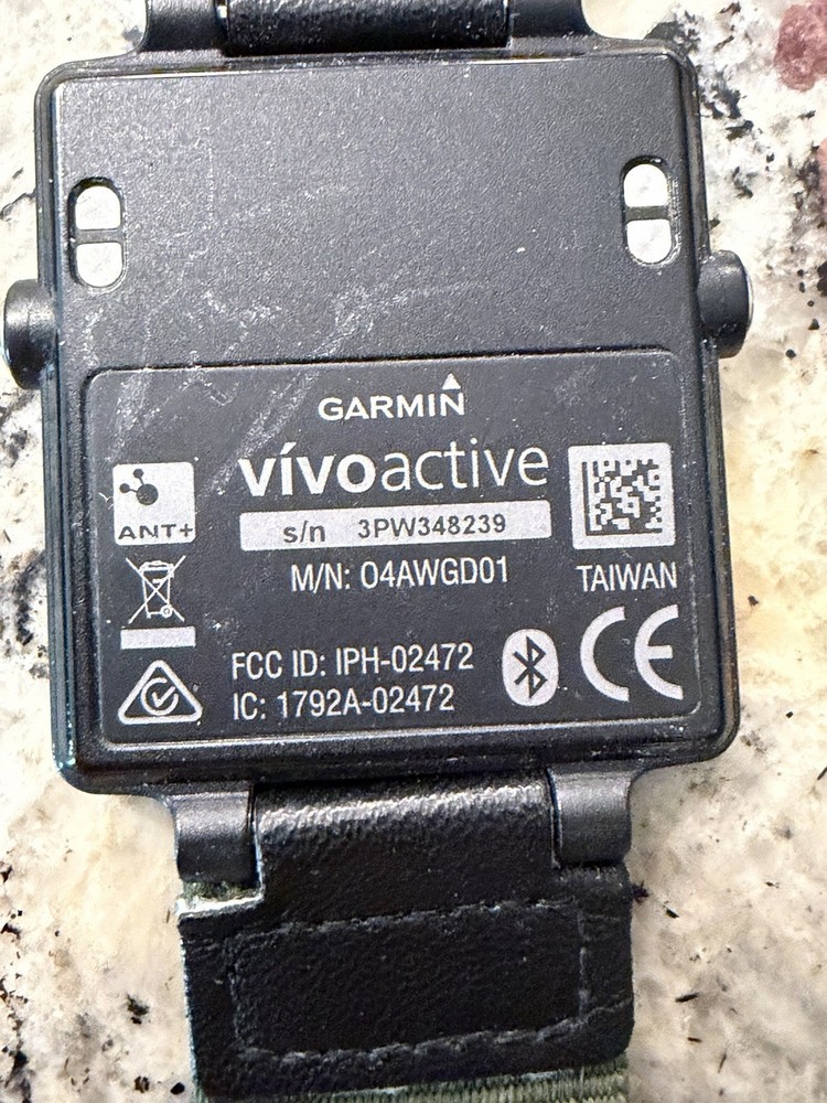 Garmin Vivoactive 1 Smart Watch + Activity Tracker