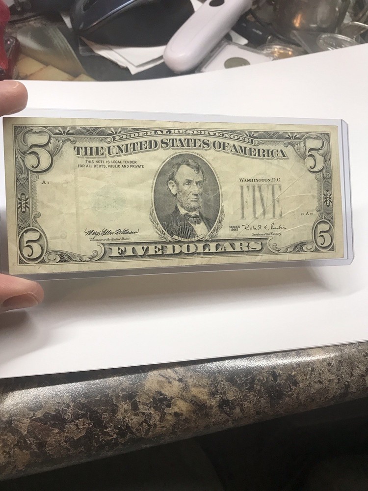 1995 $5 Error Note - Overprint On Back - Rare, Ungraded (#Cm82)