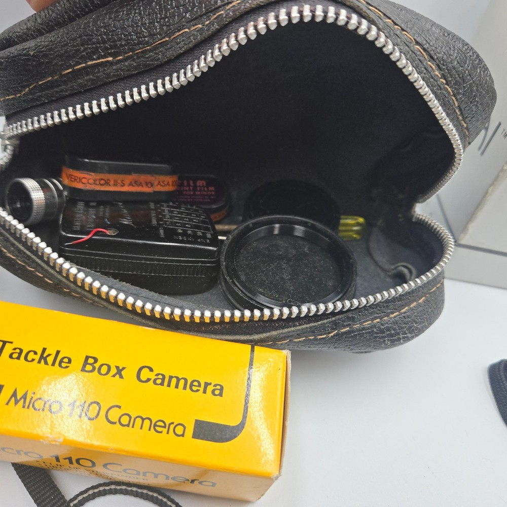 Huge Vintage camera lot - UNTESTED AS IS