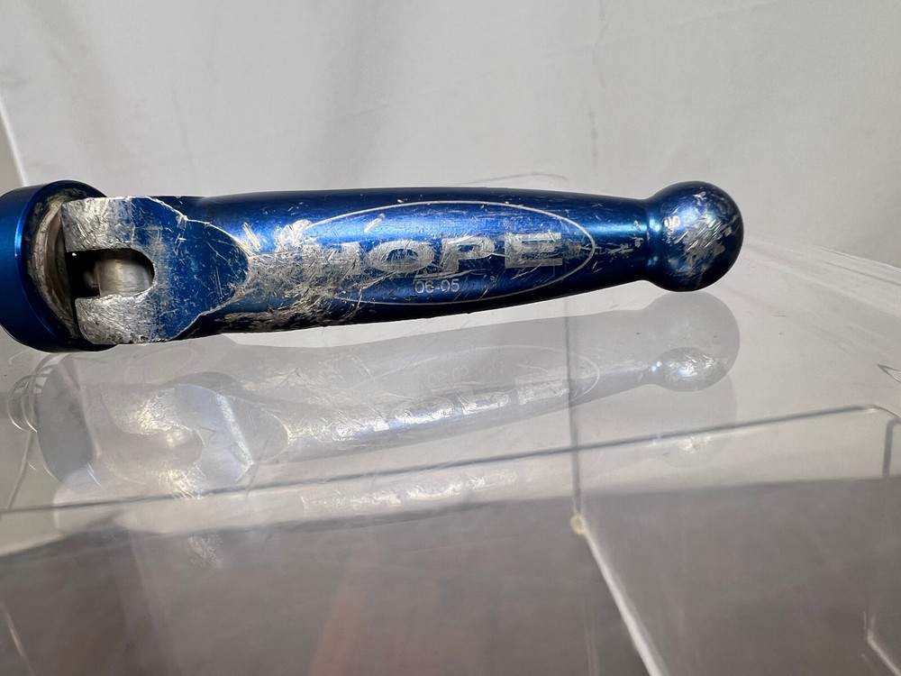 Hope Quick Release Skewer Rear Blue