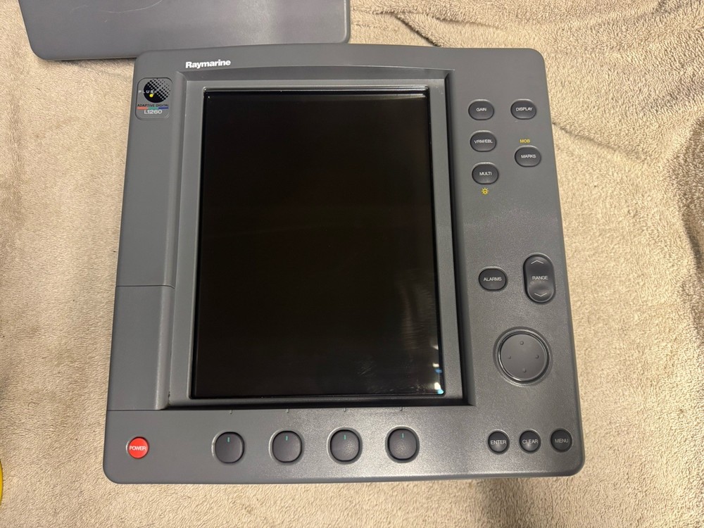 Raymarine L1260 Adaptive Digital Sonar Pathfinder Raychart Display E63040