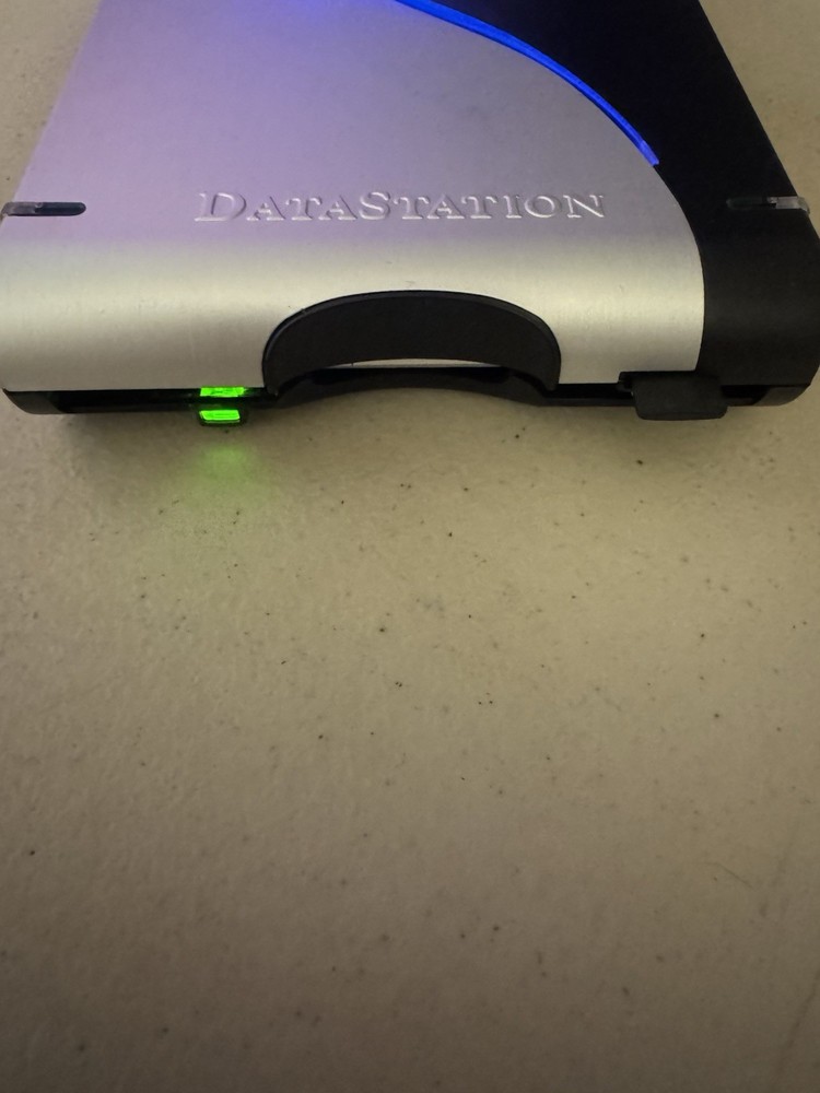 DataStation 7in1 USB 2.0Floppy Disc CF,MMC,SD,MS,Pro Reader Working