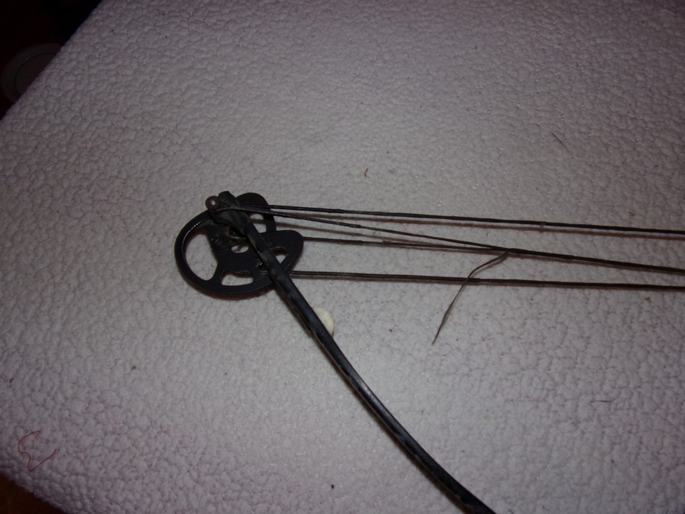 PSE Archery Fire-Flight Game Sport Compound Bow