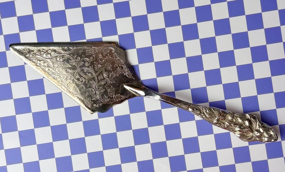 Treasure Masters CAKE SERVER  floral handle silver plate 12" Italy