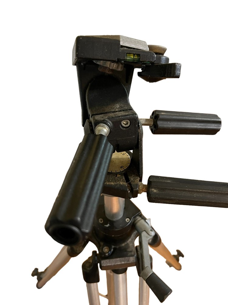 Manfrotto Bogen 3046 Tripod with 3047 Head Pro Camera Support