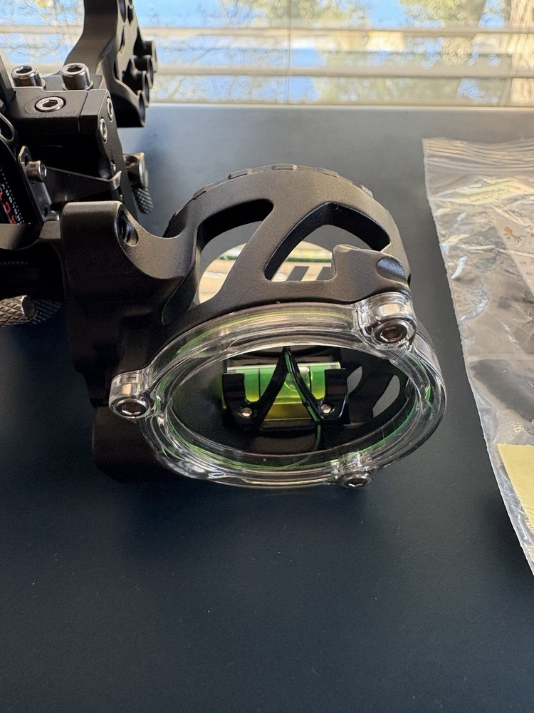 Trophy Ridge React Alpha .019 RH 1-Pin Bow Sight, Black (AATS2011R19)