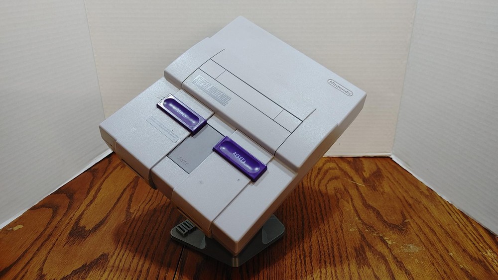 Super Nintendo (SNES) Console "Dunk Stand