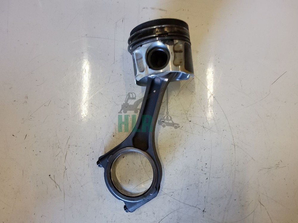 Range Rover L322 4.4 TDV8 Piston and Conrod .