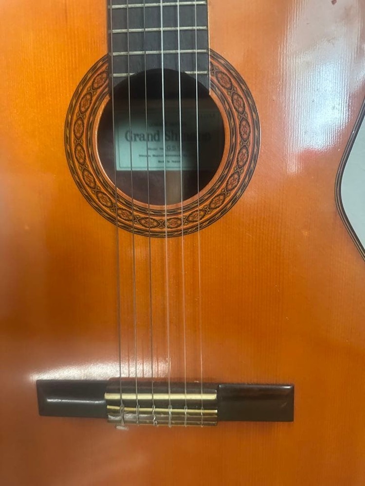 Grand Grand Classical Guitar
