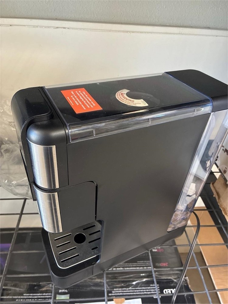 Bella PRO Programmable Single-Serve Coffee Maker w/Integrated Grinder Silver