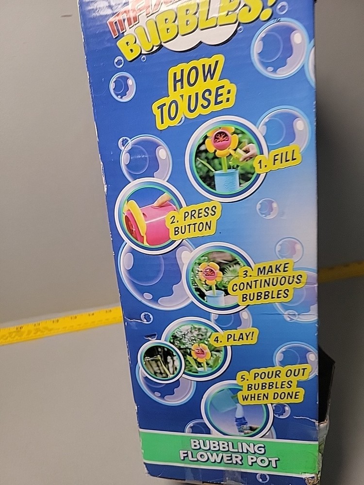 MAXX BUBBLES FLOWER POT BUBBLE BLOWER , (BOX FAIR)