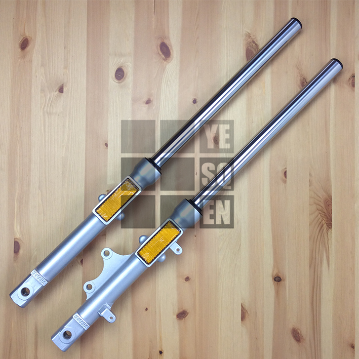 Fork Legs Yamaha YS125 YS 125 2017-2020 - Silver Front Forks Shocks Absorbers