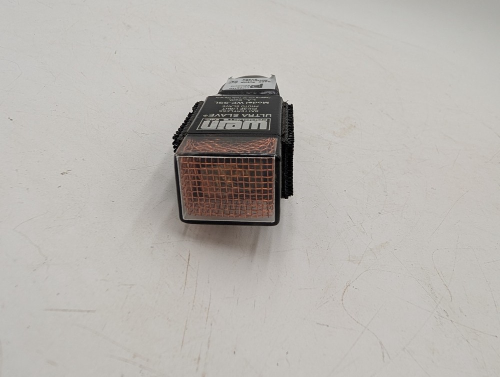 Wein Ultra Slave Model WP-SSL-E Battery-less Pulse Light Photo Slave