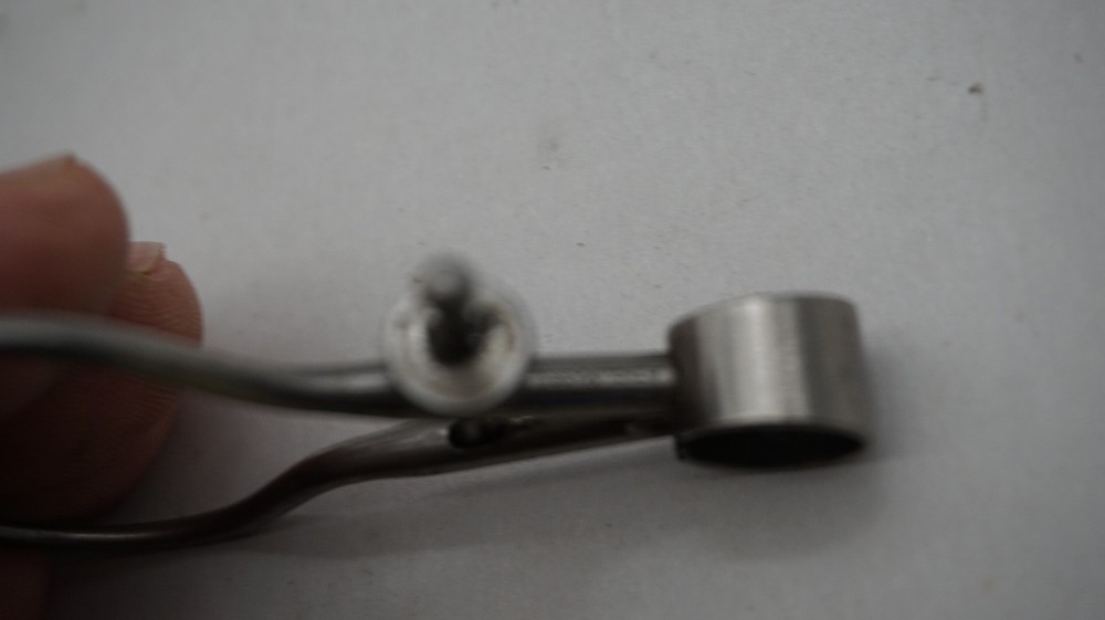 LS Starrett vintage No. 275 Toolmakers' Spring Outside Calipers 2-3/8" Size