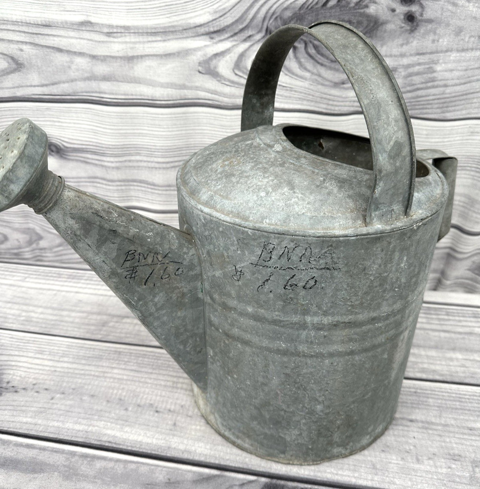 VINTAGE GALVANIZED #15 WATERING CAN WITH SPRINKLE SPOUT *1