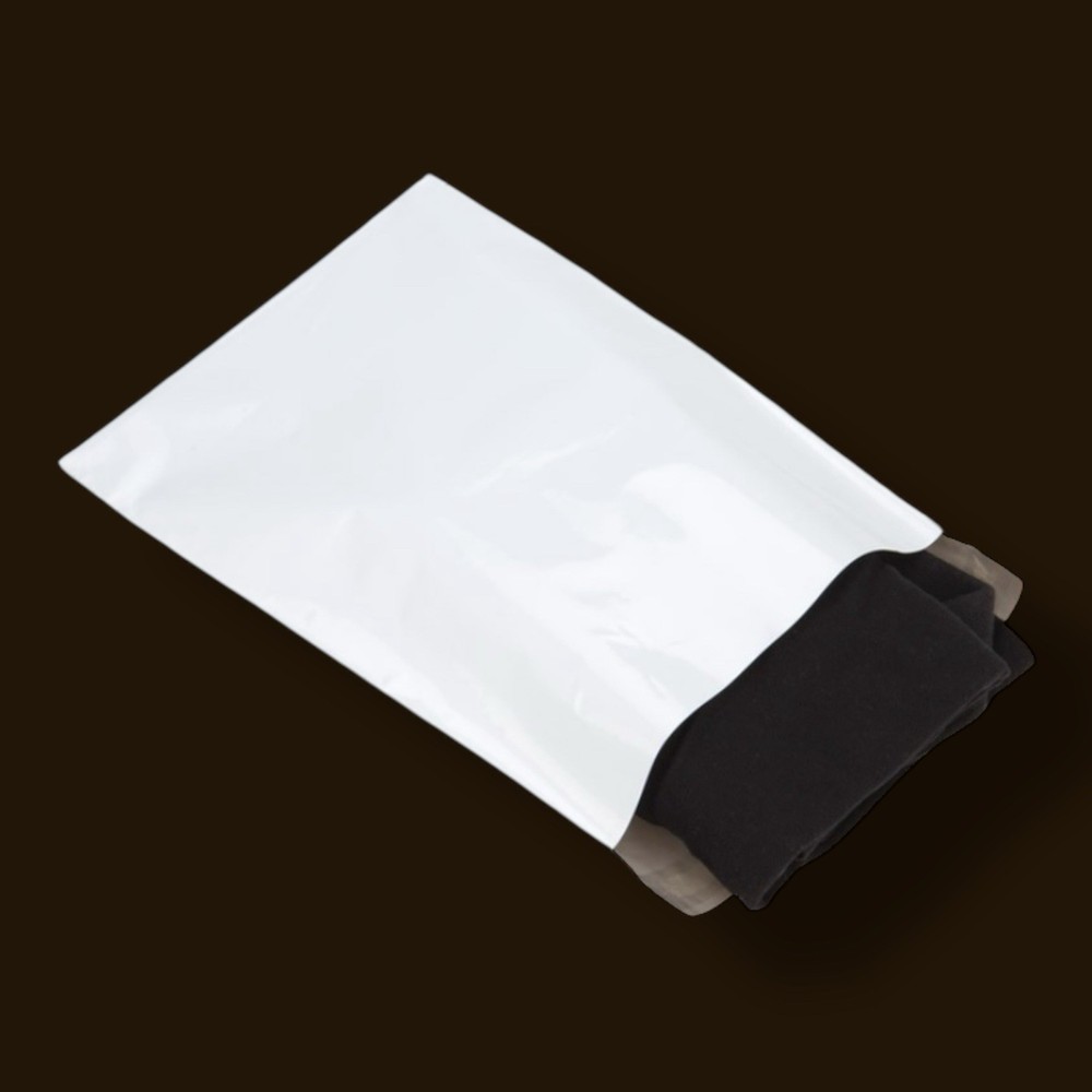 Poly Mailers. 10x13 poly mailers. White. 100 Count