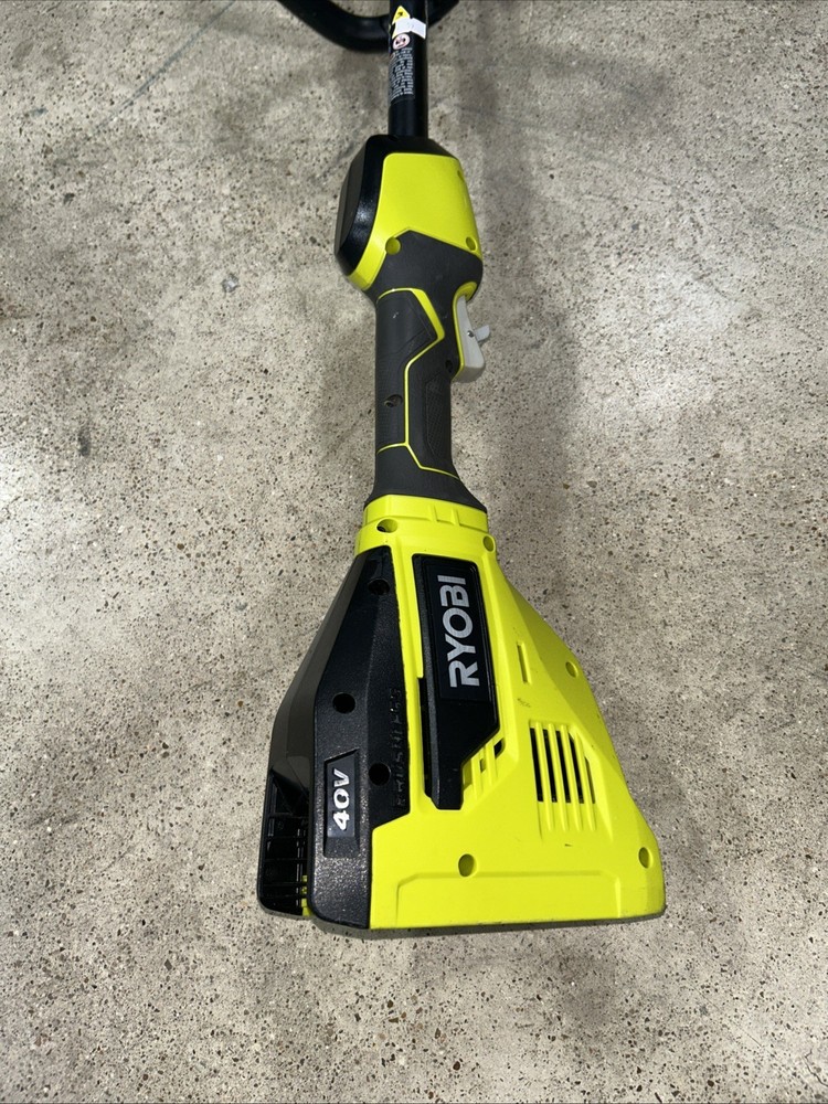 RYOBI 40V Brushless EXPAND-IT Attachment Capable String Trimmer Z201