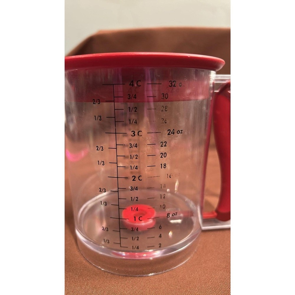 Swing-A-Way 4 cup Easy Release Fat/ Gravy Separators
