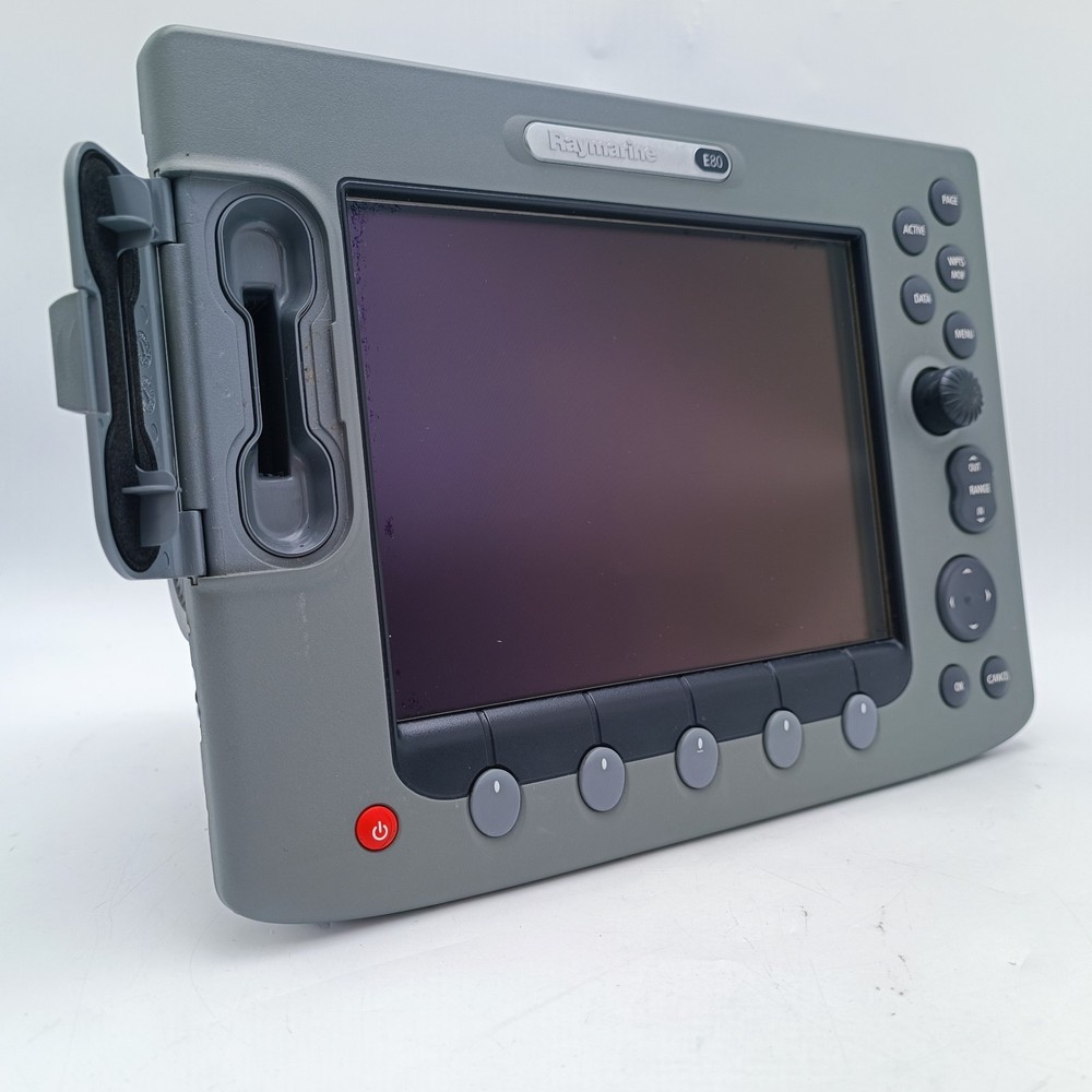 Raymarine E80 E02011 MFD Chartplotter Fishfinder Radar Sonar Classic Display
