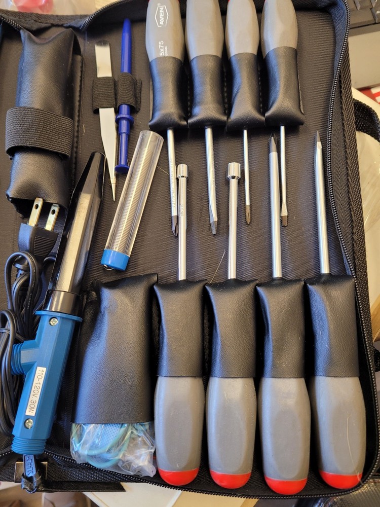 Aven 15.014 PERSONAL COMPUTER TOOL KIT (C1-4B)