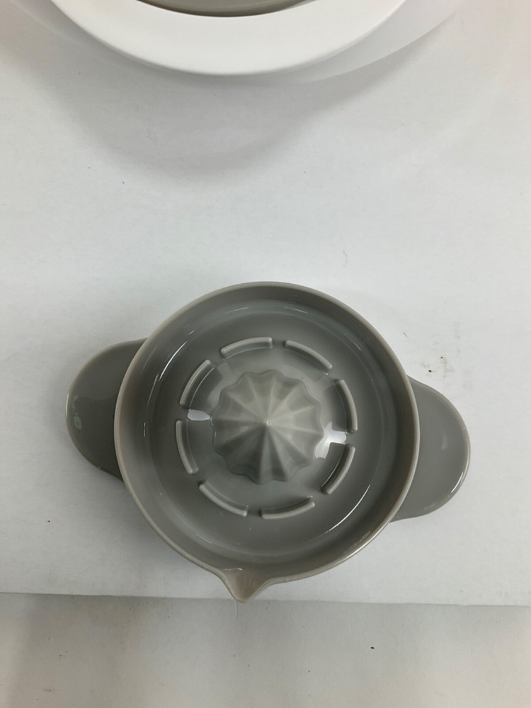 Pasta Strainer Pot Fruit Hand Squeezer Fruit Squeezer Juicer A16