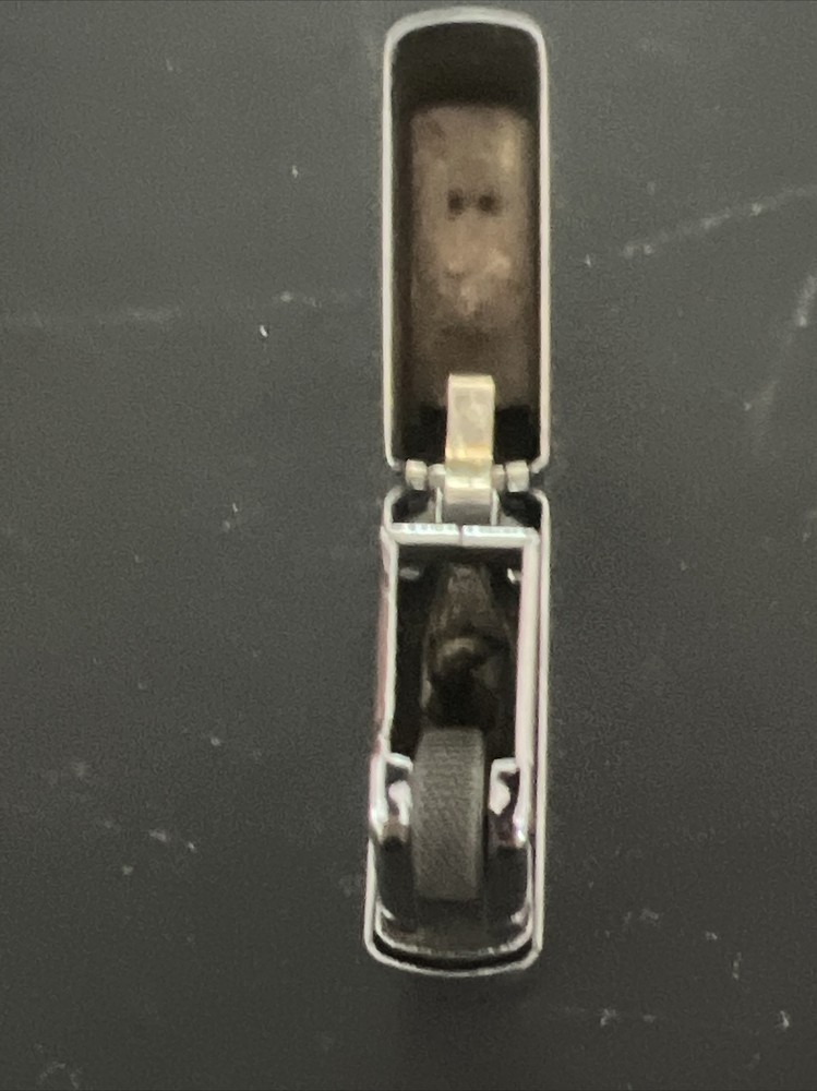 Vintage RONSON WIND II Cigarette Lighter