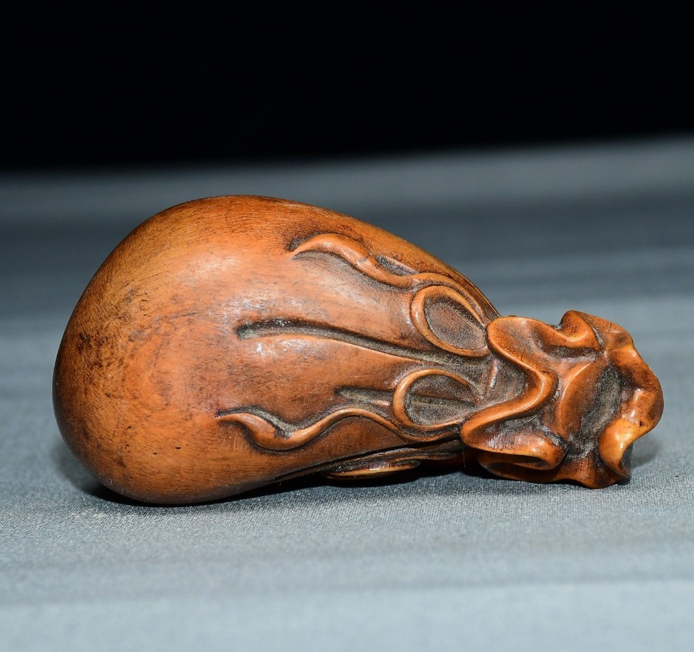 Exquisite Small Leaf Boxwood Golden Toad Handle