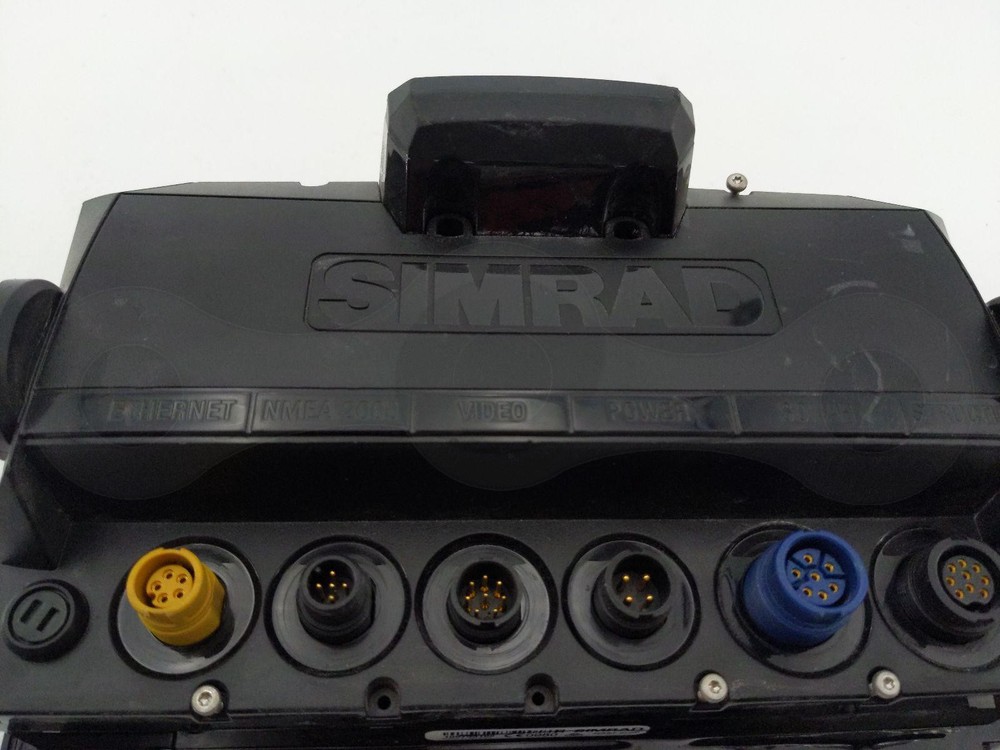 SIMRAD NSS7 EVO2 FISHFINDER 7" BOAT GPS RADAR CHART PLOTTER UNIT DISPLAY SCREEN