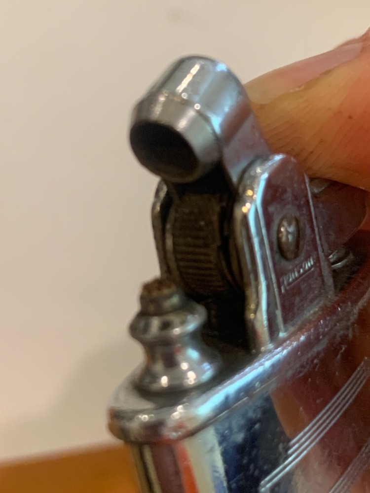 Vintage Ronson Princess Lighter - Untested