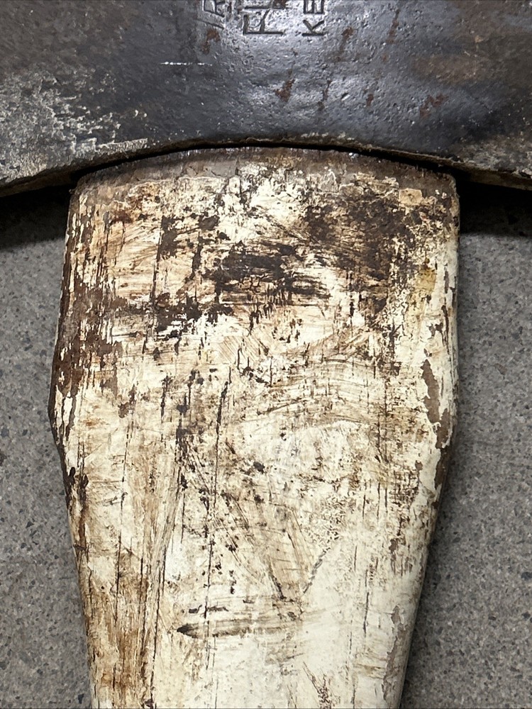 True Temper Kelly Works Flint Edge. Double Bit Axe with Original Handle