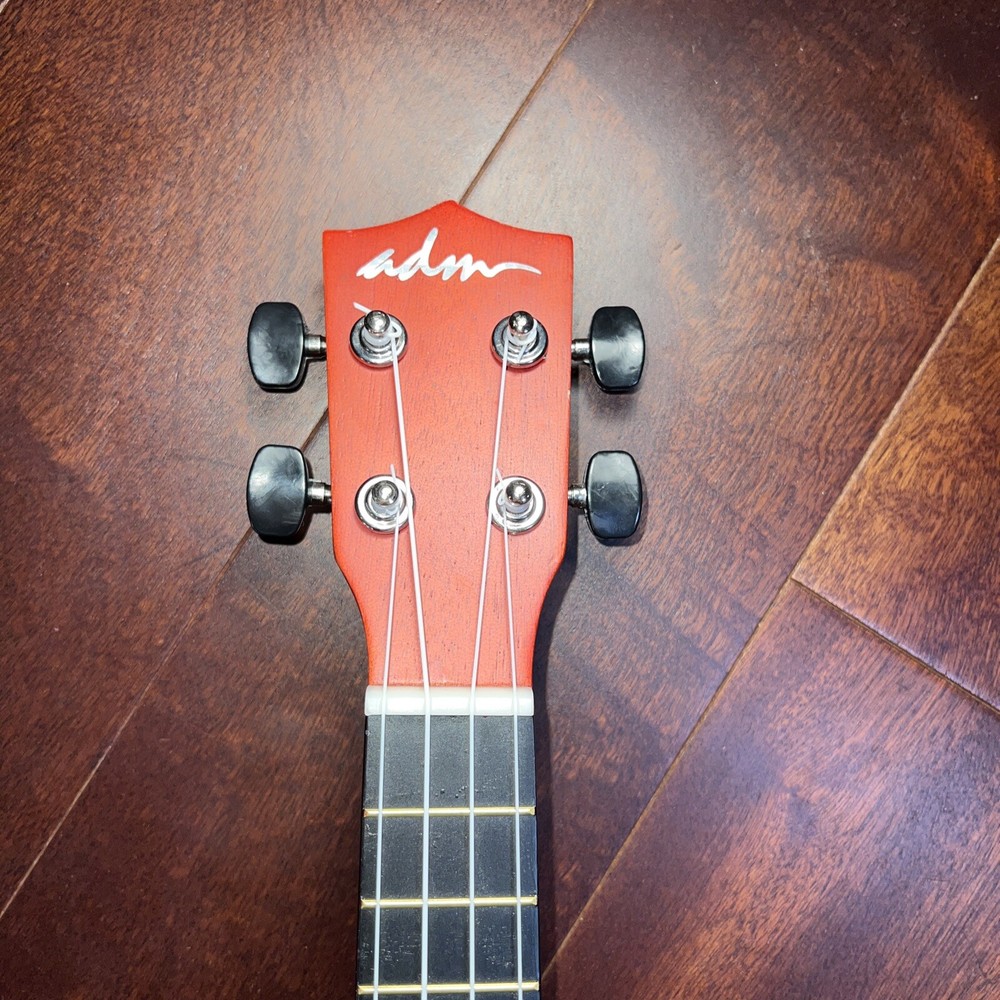 Adam ukulele model JU119 – WR size 21