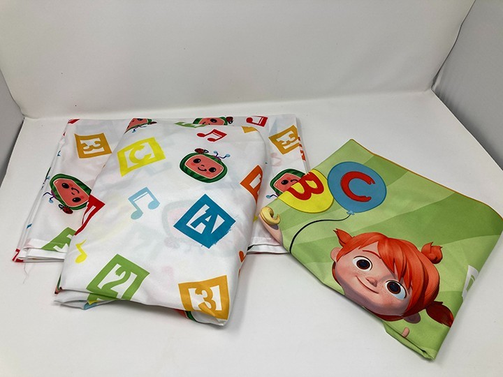 CoCoMelon ABC Alphabet 4 pc Toddler Bed Set Comforter Sheets Pillow Case
