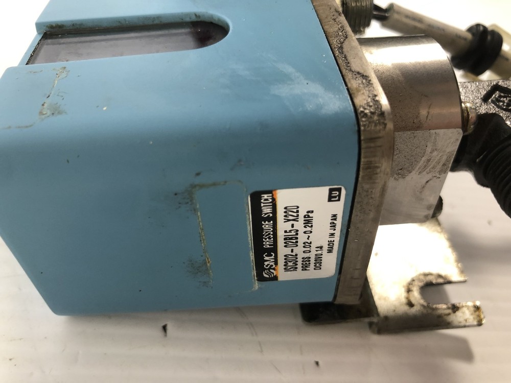 SMC Pressure Switch ISC302-02BL5-X220