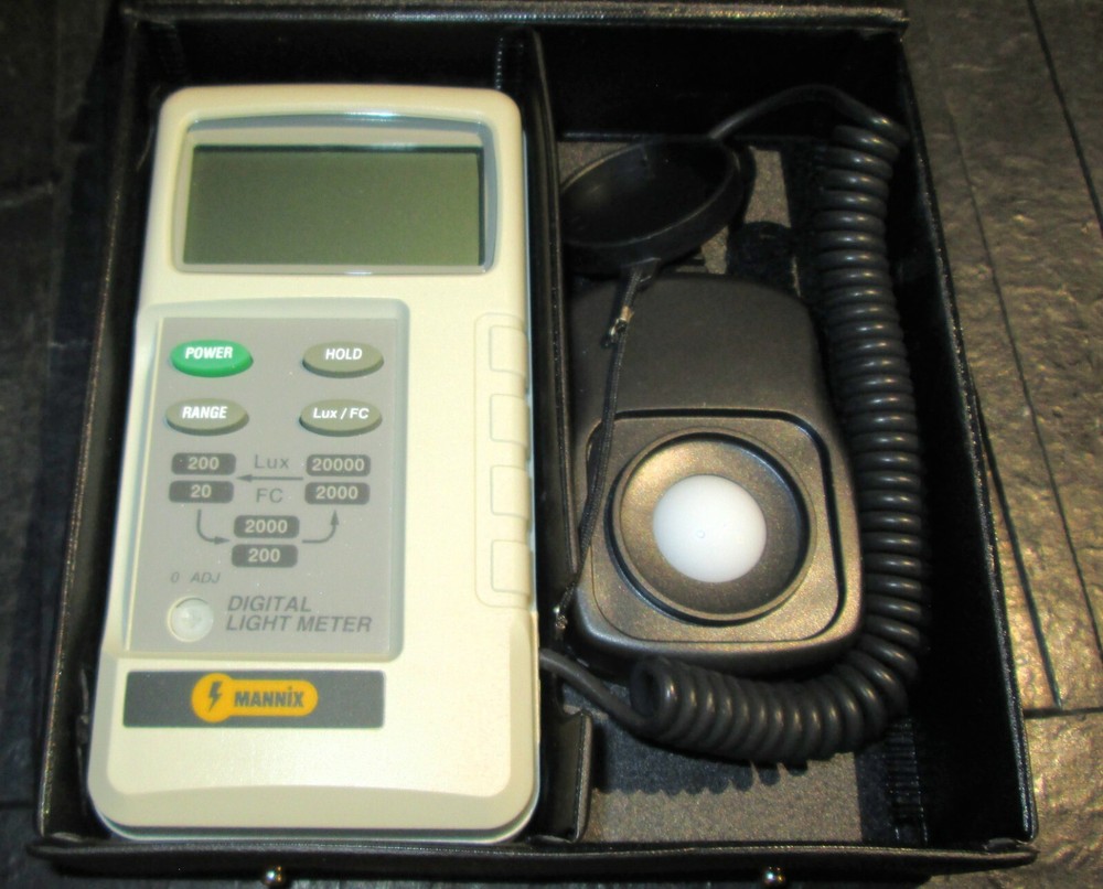 Mannix Digital Light Meter