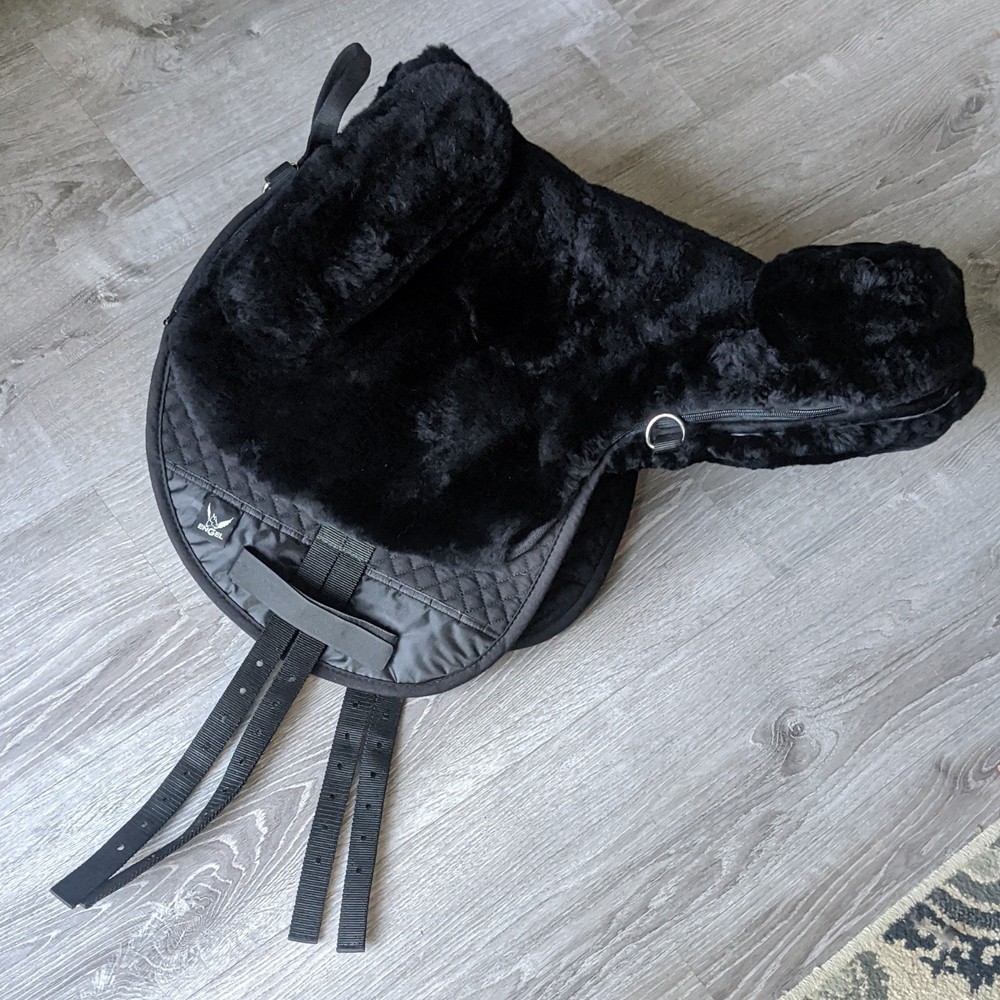 NEW! Engel Sheepskin Bareback Saddle, Black