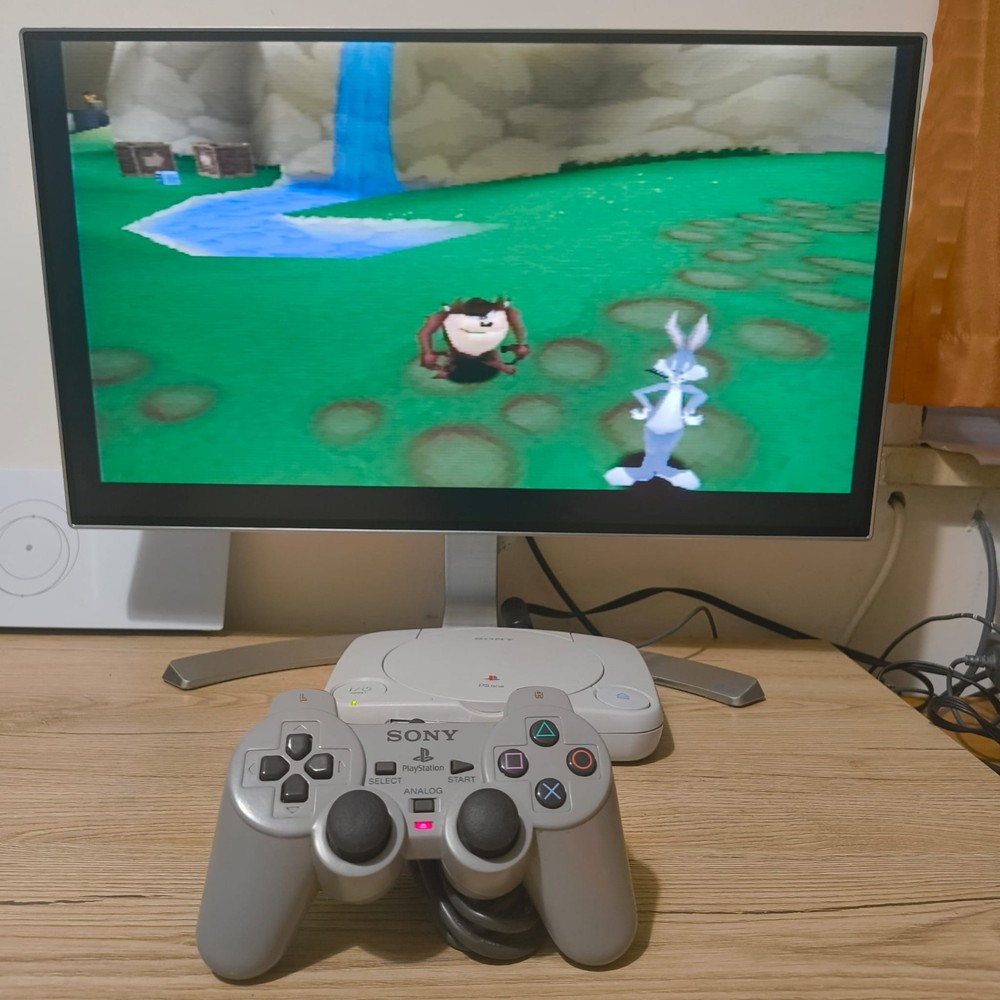 SONY PLAYSTATION 1 PS ONE CONSOLE SCPH-102 + CONTROLLER + MEMORY + CABLES