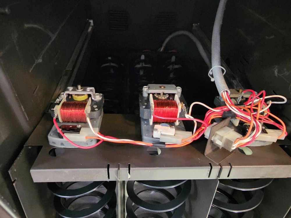 Vending Machine 20" Flat Spiral with Motor