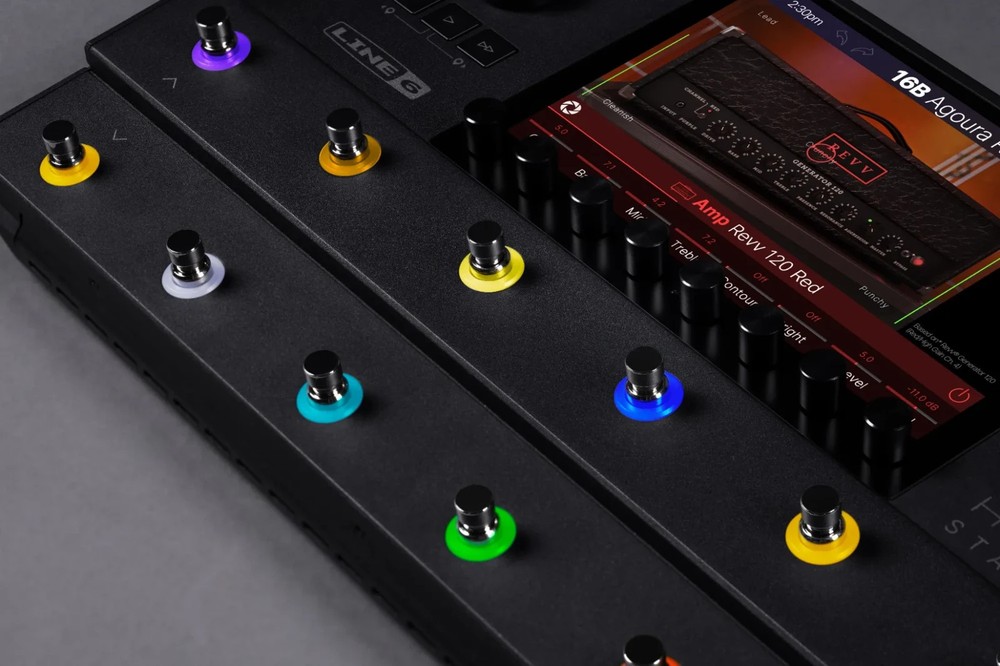 Line 6 Helix Stadium Floor Multi-Effects Guitar Processor in Black