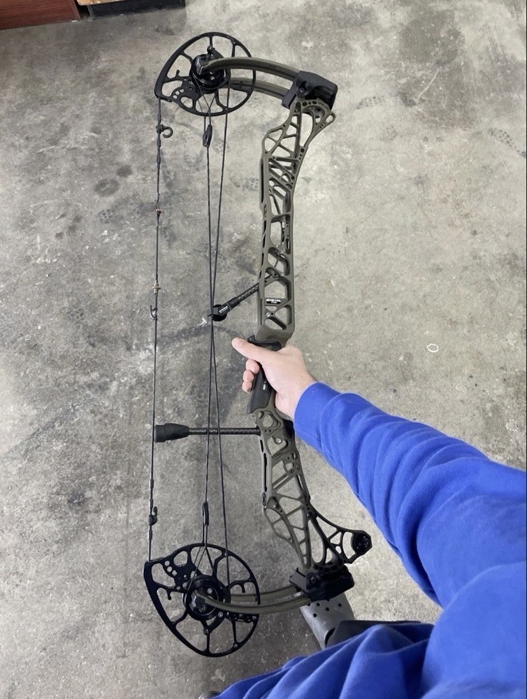 Mathews LIFT X (RH)