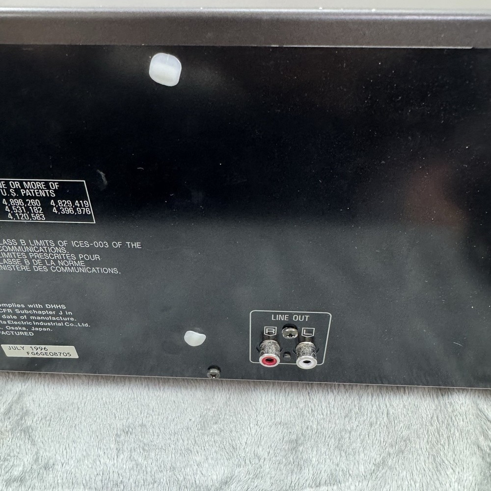 Technics SL-MC300 CD 110+1 Changer Tested Working