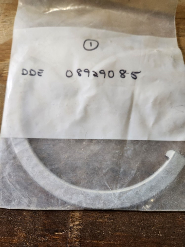 OEM Detroit Diesel 08929085 Upper Crankcase Thrust Washer